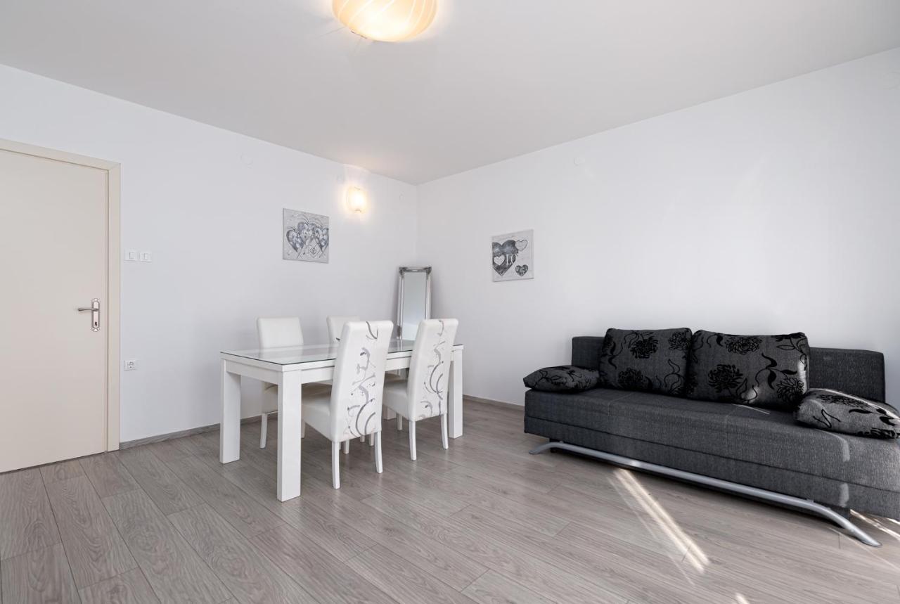 Mima Apartmán *